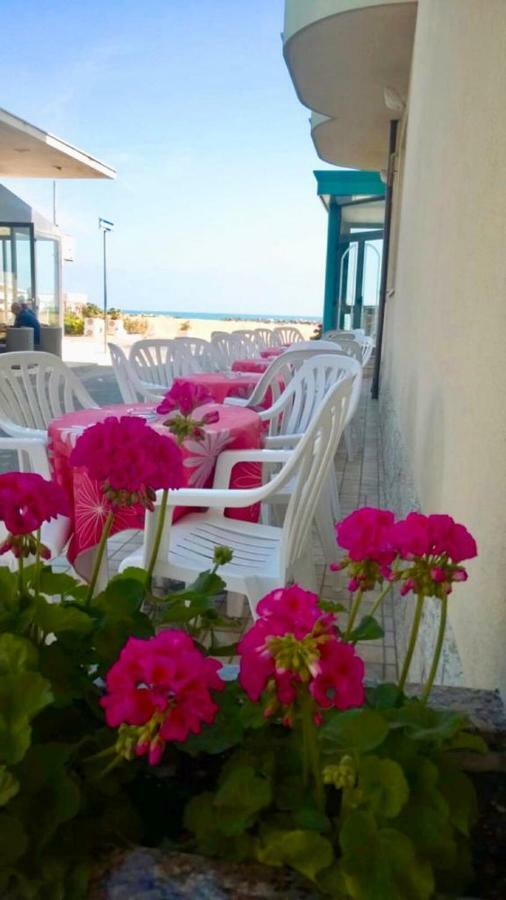 Hotel Silvana Bellaria-Igea Marina Exterior photo